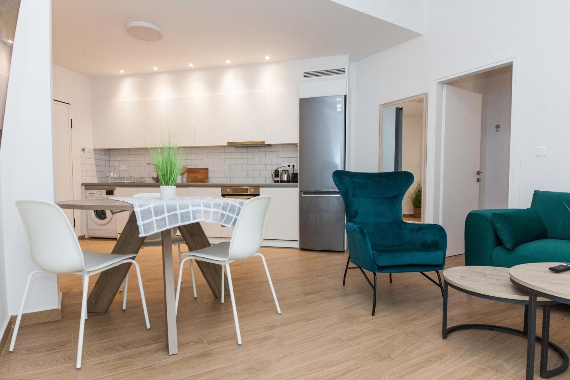 Kipseli New Modern Cosy Apt No 3 *