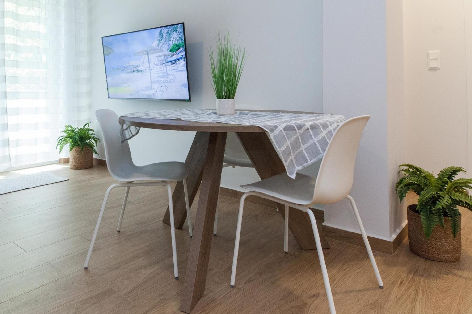Kipseli New Modern Cosy Apt No 3 Apartment Athens