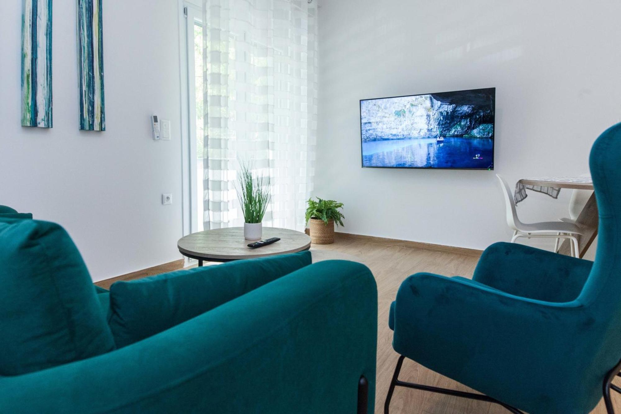 Apartment Kipseli New Modern Cosy Apt No 3 Athens